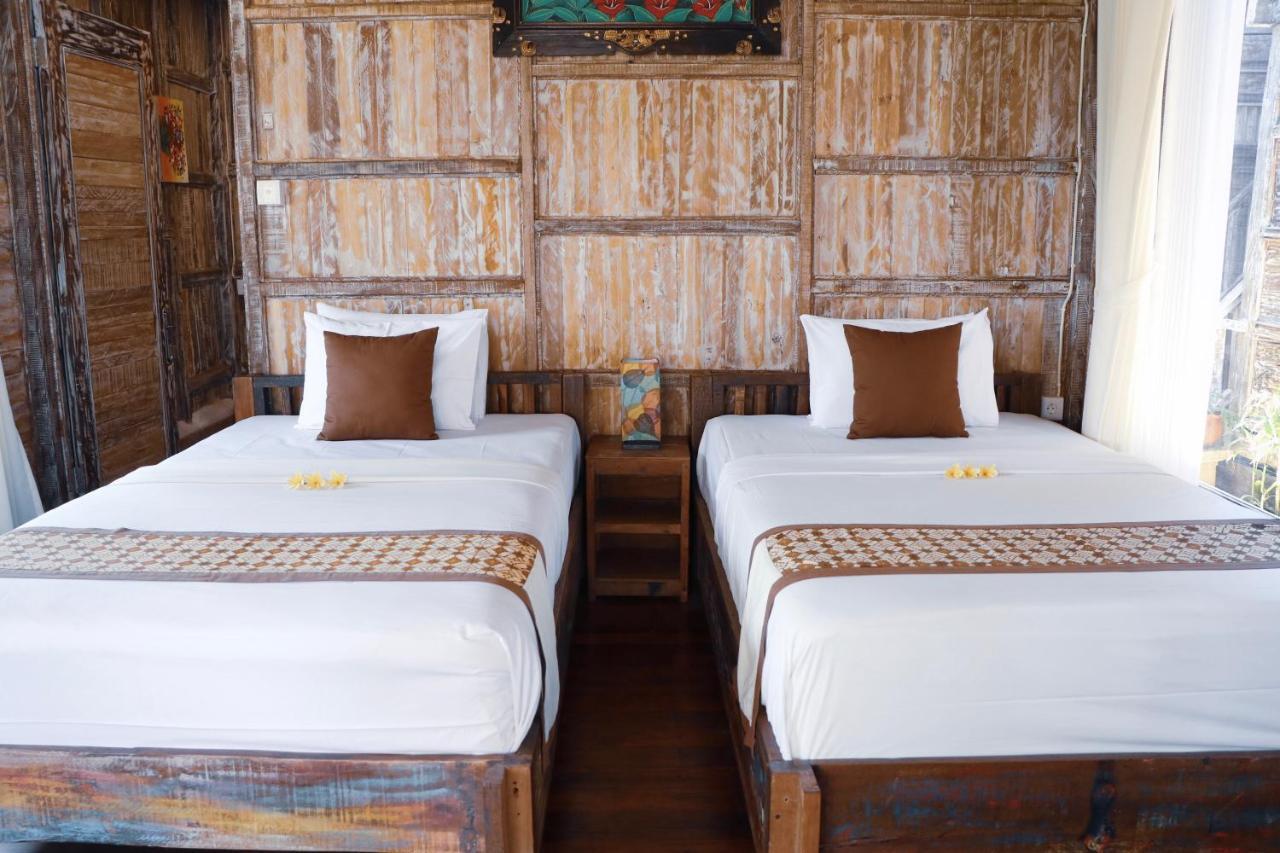 Deluxe Double or Twin Room with Pool View